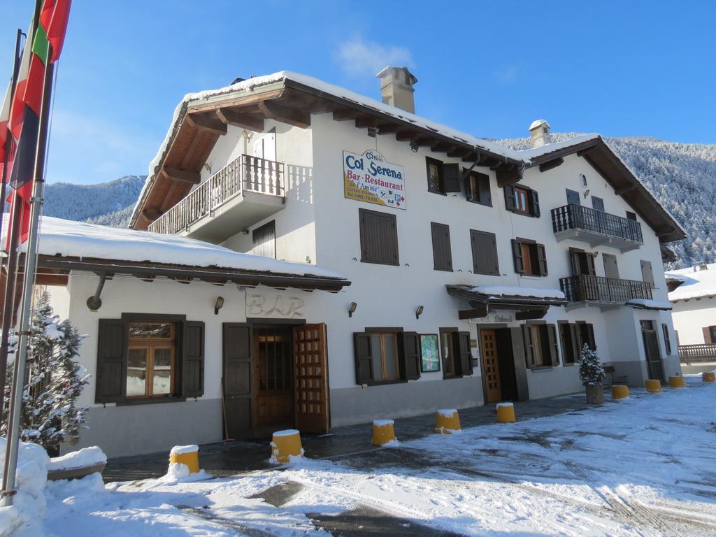 Hotel Col Serena Etroubles Bagian luar foto